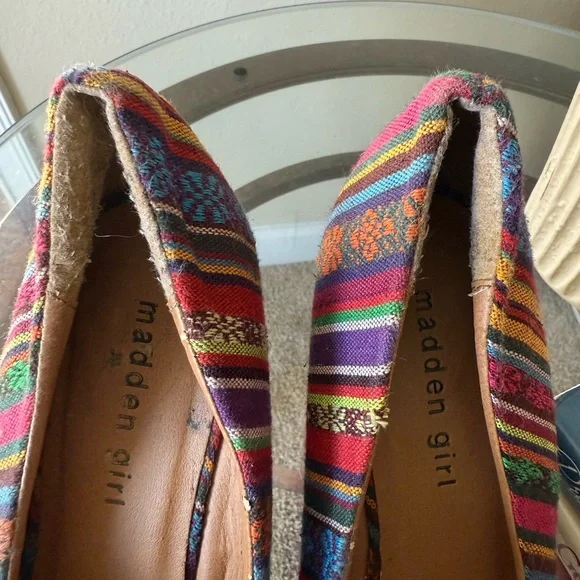 Colorful Striped Wedge Heels - Picture 8 of 9